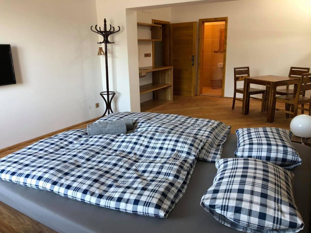 Apartmany Montexas Dolni Ujezd ภายนอก รูปภาพ